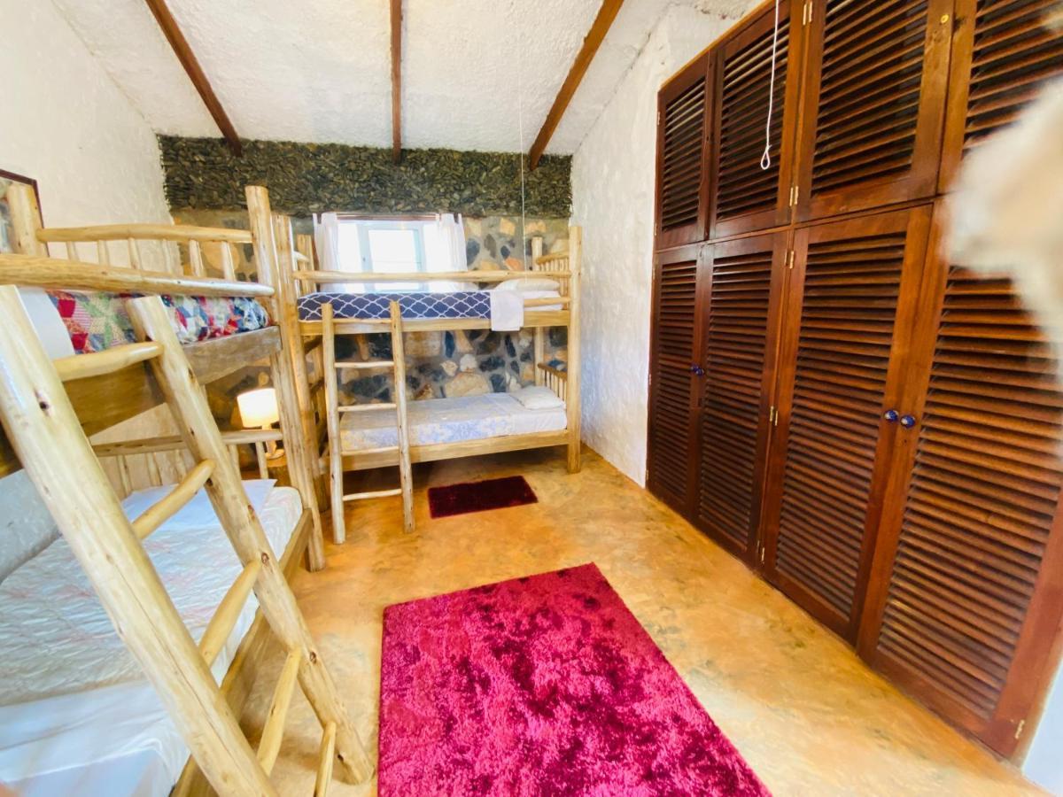 Home Onthe Nile Dorm Джинджа Экстерьер фото